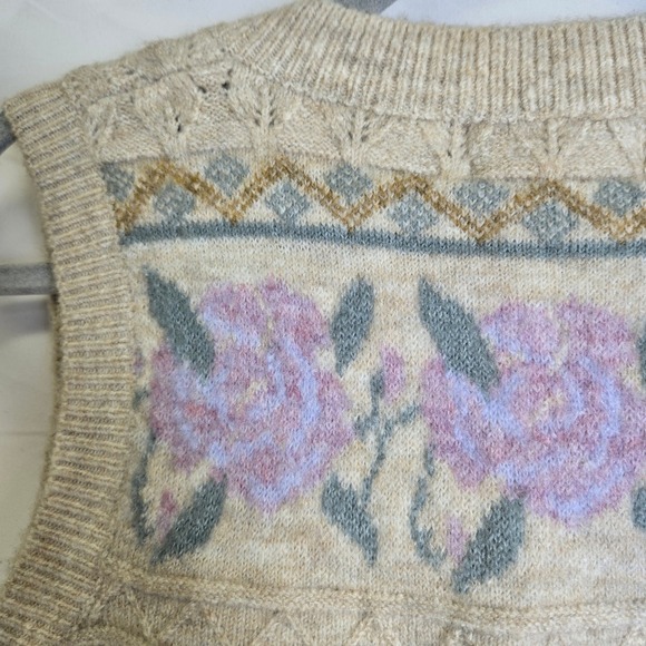 Heartloom Cottagecore Jacquard Floral Sweater Vest, Oat Beige, Small 236S52A NEW - Picture 11 of 11